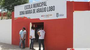 Apesar da suspeita, escola funciona normalmente | André Marechal