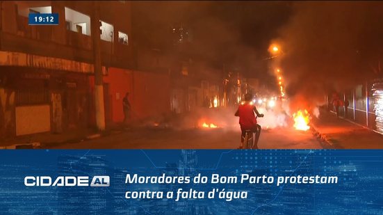Moradores do Bom Parto protestam contra a falta d'água