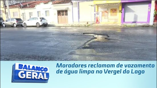 Moradores reclamam de vazamento de água limpa no Vergel do Lago