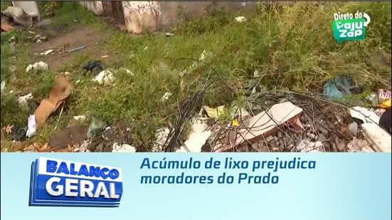 Acúmulo de lixo prejudica moradores do Prado