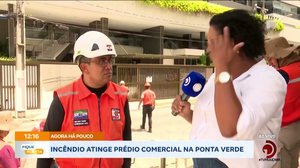 Incêndio atinge prédio comercial na Ponta Verde