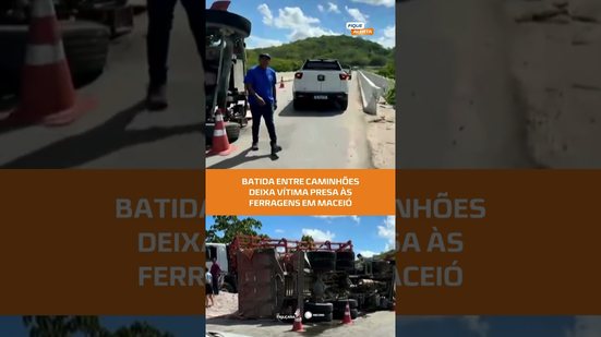 Caminhões batem de frente na AL-105 e deixam vítima presa às ferragens #FiqueAlerta