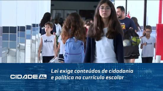 Lei exige conteúdos de cidadania e política no currículo escolar