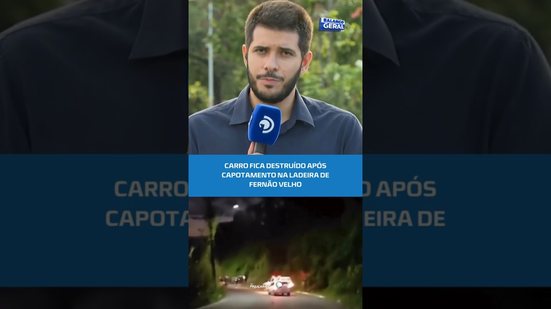 Capotamento deixa veículo destruído e duas pessoas feridas #BalançoGeralAL