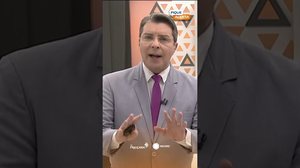 Destaque: Cantor Mano Walter tem ônibus arrombado e itens da banda são furtados  #FiqueAlerta