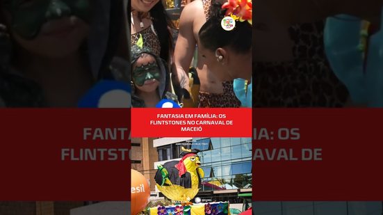 Fantasia em família chama atenção: Os Flintstones no Carnaval de Maceió #CarnavalPajuçara