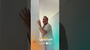 Agora no #HoraDoVentura | Visita inesperada! Gambá aparece na casa de Ana Castela