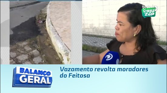 Vazamento revolta moradores do Feitosa