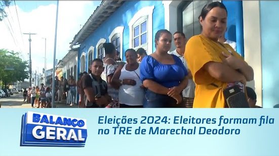 Eleições 2024: Eleitores formam fila no TRE de Marechal Deodoro
