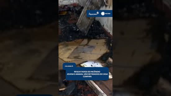 Jovem com autismo é resgatado durante incêndio ao lado do animal de estimação | #CidadeAL