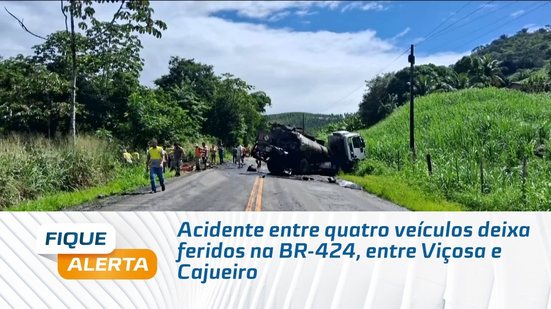 Acidente entre quatro veículos deixa feridos na BR-424, entre Viçosa e Cajueiro