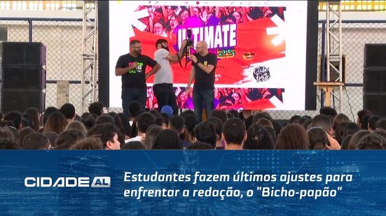 Estudantes fazem últimos ajustes para enfrentar a redação, o "Bicho-papão"