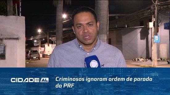 Criminosos ignoram ordem de parada da PRF, são perseguidos, abandonam carro e fogem
