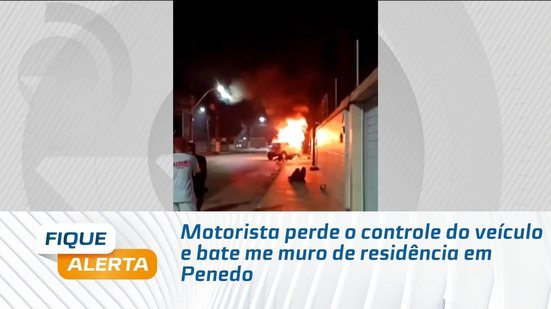 Motorista perde o controle do veículo e bate me muro de residência em Penedo