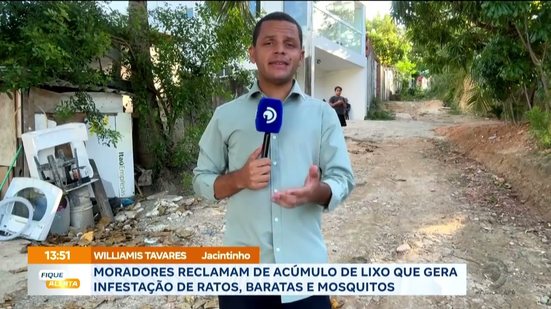Moradores reclamam de acúmulo de lixo que gera infestação de ratos, baratas e mosquitos