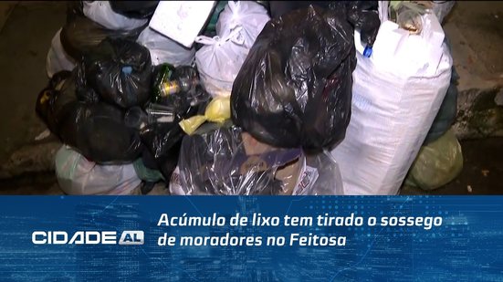 Acúmulo de lixo tem tirado o sossego de moradores no Feitosa
