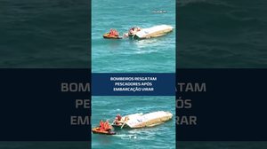 Pescadores são resgatados após naufrágio na Praia do Sobral #CidadeAL