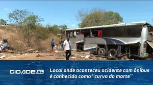 Local onde aconteceu acidente com ônibus é conhecido como ''curva da morte''