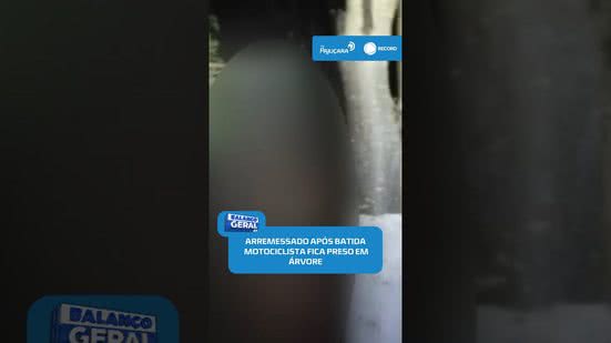 🚨TRAGÉDIA: grave acidente deixa motociclista pendurado em árvore após colisão #BalançoGeralAL