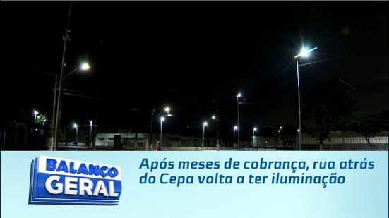 Após meses de cobrança, rua atrás do Cepa volta a ter iluminação