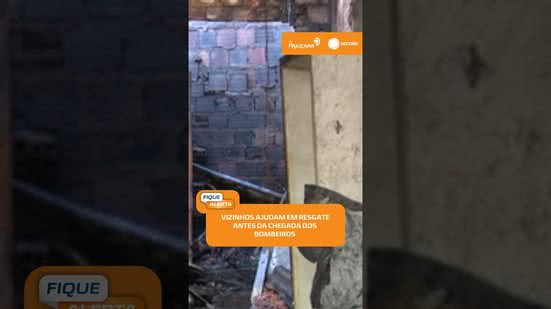 Incêndio atinge casa na Levada e homem é resgatado por vizinhos | #FiqueAlerta