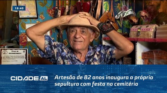 Artesão de 82 anos inaugura a própria sepultura com festa no cemitério
