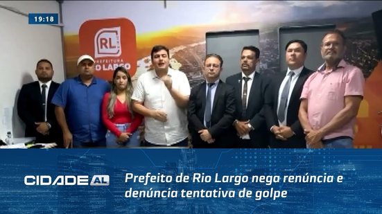 Câmara de Vereadores: Prefeito de Rio Largo nega renúncia e denúncia tentativa de golpe
