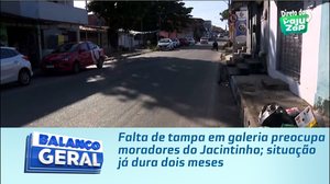 Falta de tampa em galeria preocupa moradores do Jacintinho; situação já dura dois meses