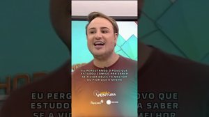 Eu investigando a vida dos colegas da escola para descobrir se o problema era eu ou a geração toda.