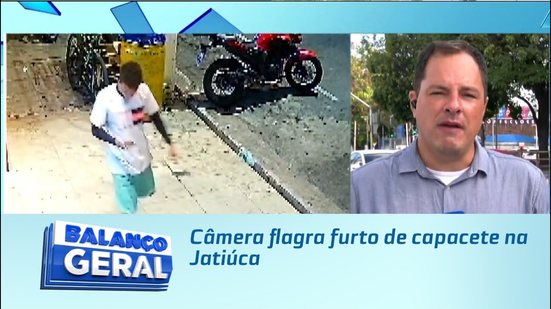 Câmera flagra furto de capacete na Jatiúca