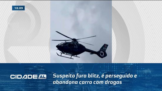 Fuga Flagrada: Suspeito fura blitz, é perseguido e abandona carro com drogas