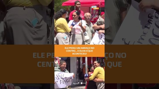 Abraço grátis no Centro de Maceió: as reações vão te emocionar! #FiqueAlertaAL