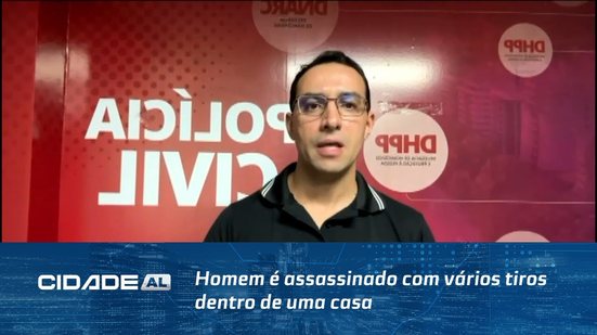 Homem é assassinado com vários tiros dentro de uma casa; PC investiga o caso