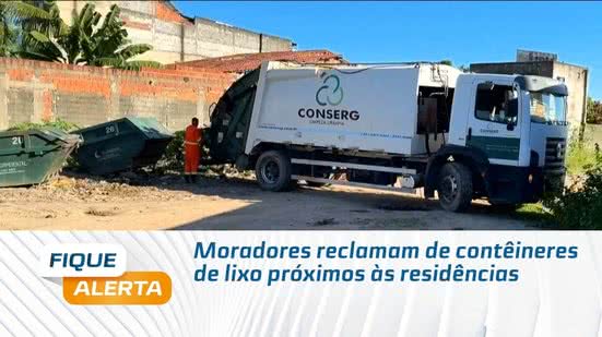 Moradores reclamam de contêineres de lixo próximos às residências