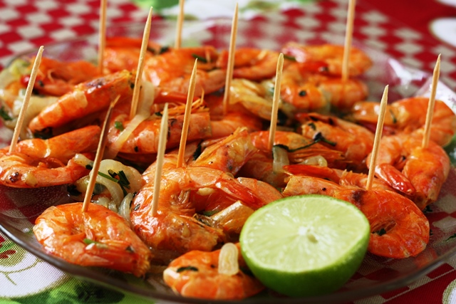 Camarão na manteiga com alho, outra delicia preparado pela Marinalva