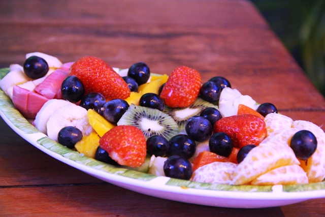 Salada de fruta bem servida