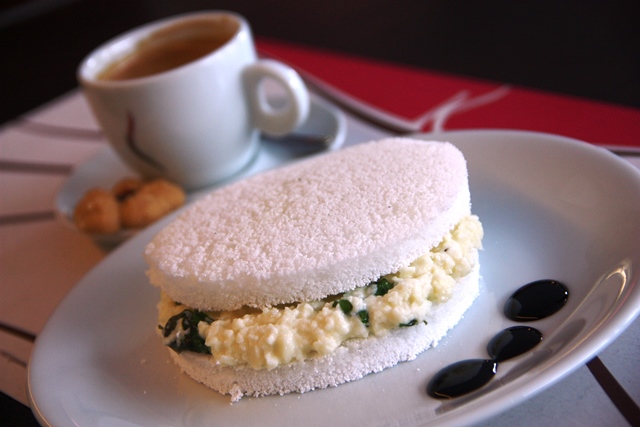 Tapioca redonda com queijo, nota 10