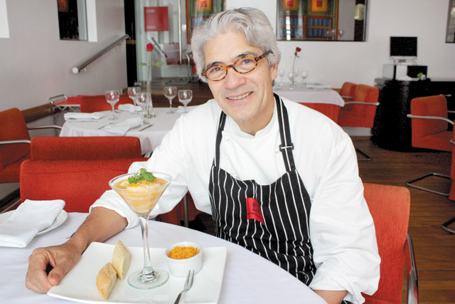Chef Jorge Bandeira do Le Corbu no jantar à seis mãos
