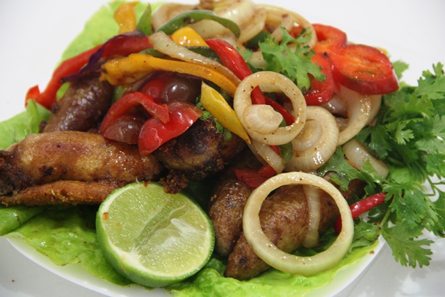 Novidade no Bar da Pata: legumes com ovas do peixe Dourado na manteiga