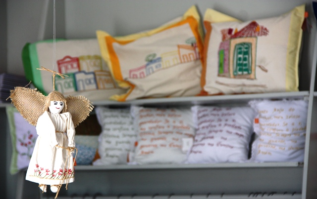 Bordados Pontos e Contos contam a história e tradições de Penedo