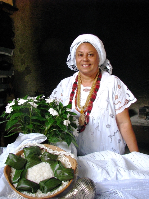 Mãe Neide, no dia 25 (quarta-feira), vai dar aula sobre Pirão de Parida.