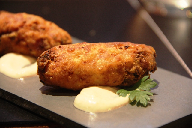 Croquetes com mortadela