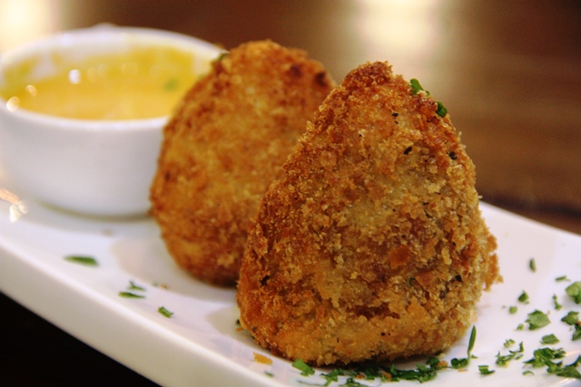 Novidade do dia 11: Coxinhas de sururu e polvo