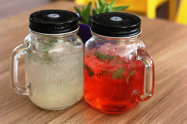 Soda Italiana nos sabores de limão e melancia