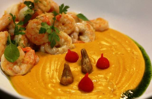 Bobó de camarão de cara novo e mais sabores intensos