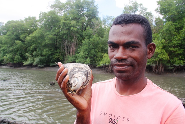 Nino da Palateia, mudou sua vida com o cultivo de ostras
