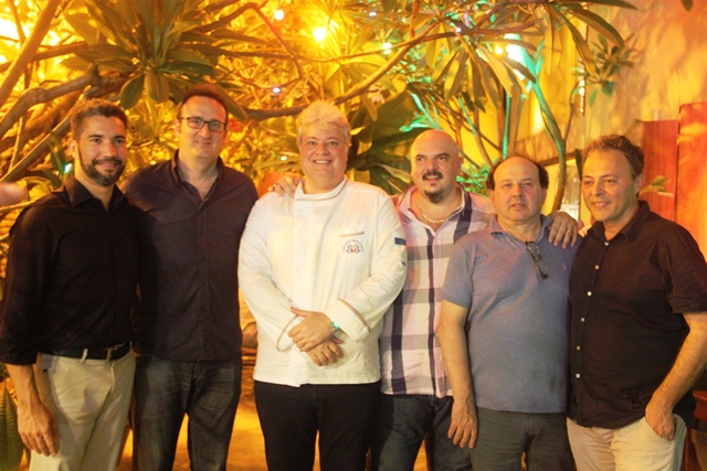 Helder Lima (Secretario de Desenvolvimento Econômico e Turismo de Alagoas), Rocco Pozzulo (presidente FIC Itália), chef Breno Gama, Bruno Stippe (presidente FIC BRASIL ) Carlo Bresciani ( secretário geral ) e Salvatore Bruno ( vice presidente ) no jantar em homenagem ao restaurante Maria Antonieta 