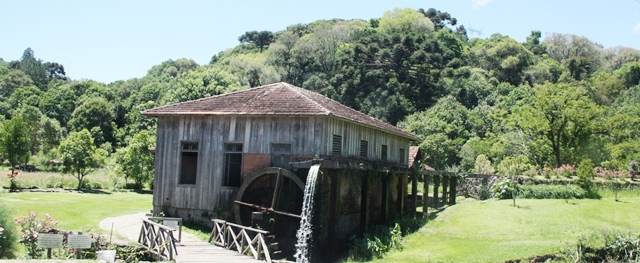 Casa da Erva e seu moinho