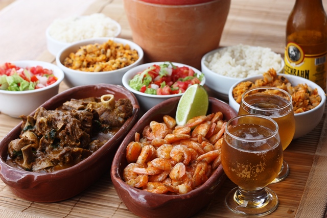 Almoço regional do restaurante Castanho