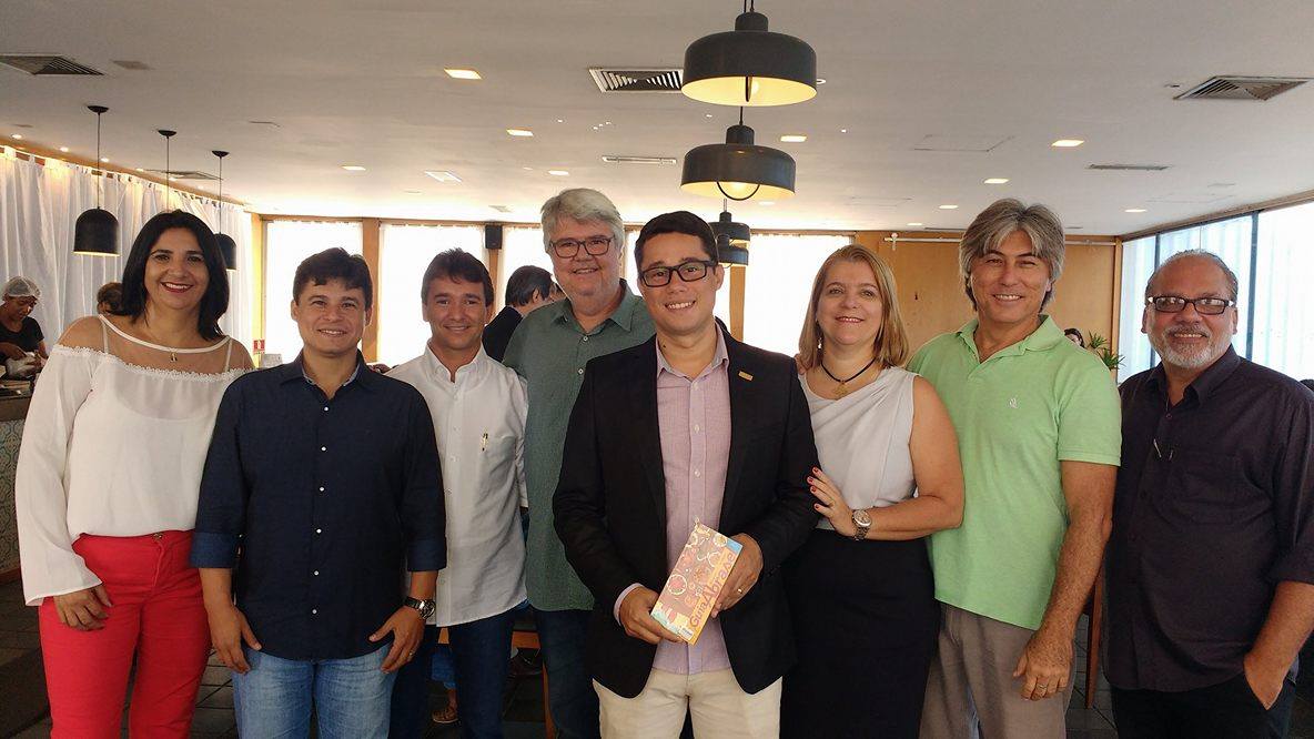 Diretores da Abrasel no lançamento do Guia da entidade